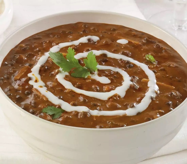 Sujata Dal Makhani Sauce Mix prepared